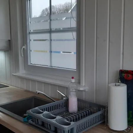 'elly' * Zerpenschleuse